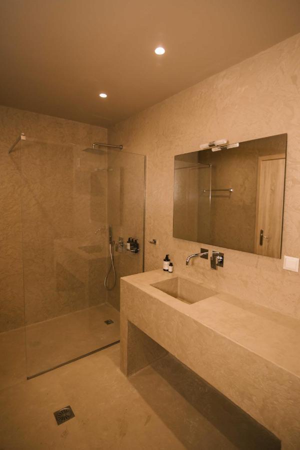 Mani Luxury Suites And Studios In Gytheio With Private Pools エクステリア 写真